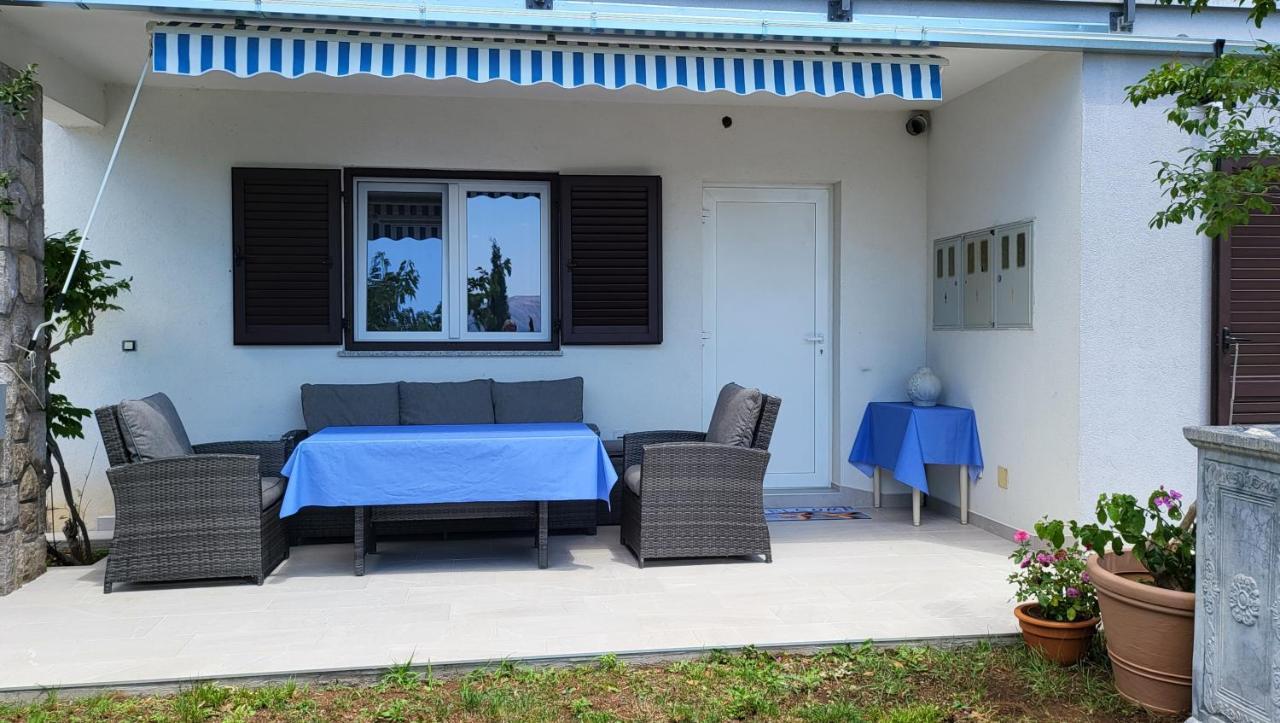 Apartments Amadea Novi Vinodolski Kültér fotó